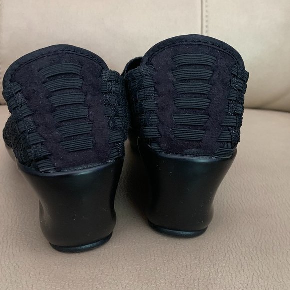 CC Resorts Erica Women's Mary Jane Black Sandals - Picture 3 of 6